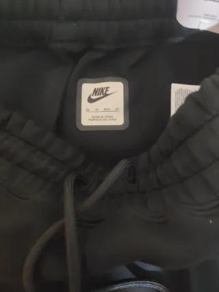 Nike Tech Fleece Windrunner Completo