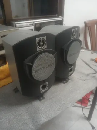 Altavoces Solid B&W