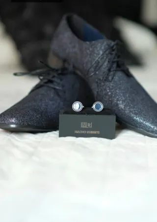 Traje de Novio azul marino Arax Gazzo ceremonia