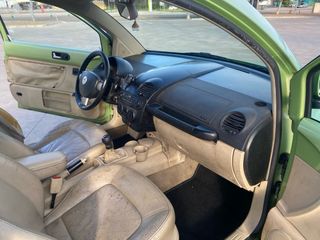 Volkswagen Beetle 2000