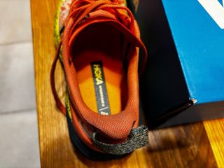 Hoka Speedgoat 6 Mujer