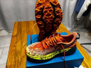 Hoka Speedgoat 6 Mujer