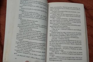 Entregada (Cisne) (Spanish Edition)