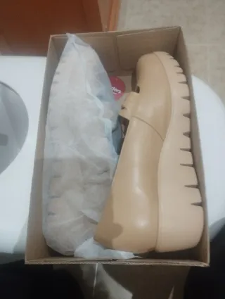 Zapatos Wanders Talla 41 Beige