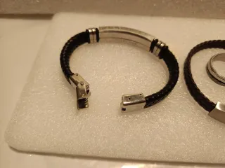 2 pulseras y 1 anillo acero inox. hombre.
