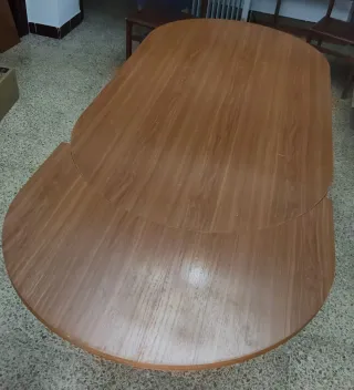 Mesa de salón extensible con alas abatibles