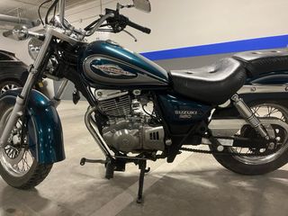 Suzuki Marauder 250