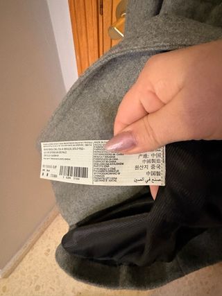 Abrigo Mango gris entallado