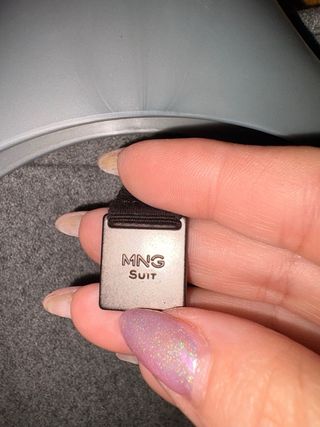 Abrigo Mango gris entallado