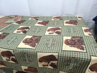 Colcha de cama con estampado de perros