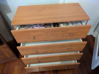 Cómoda de madera 4 cajones