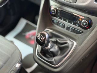 Ford Grand Tourneo Connect 7 PLAZAS TDCi año2018