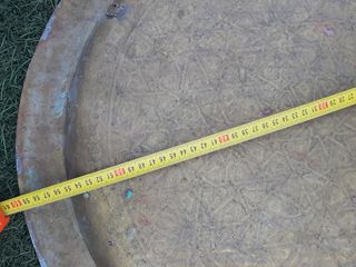 Mesa de té árabe antigua