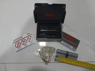 Bombín MHA Antibump con 5 llaves