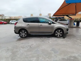 Peugeot 3008 2015