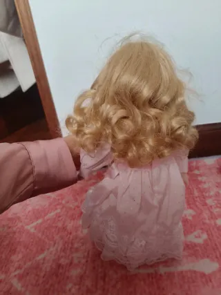 Muñeca porcelana coleccion vintage vestido rosa