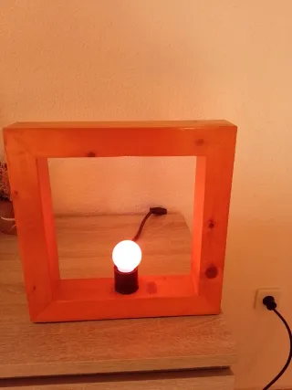 Lámpara de diseño madera caoba