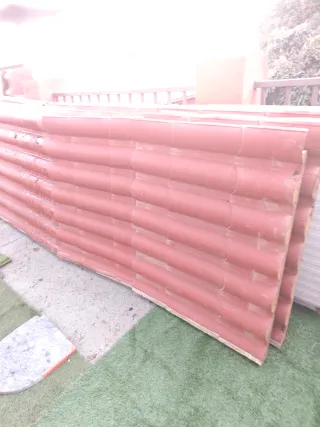 Paneles Sándwich Teja Rojo