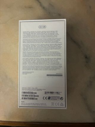 iPhone 7 32GB Argento