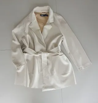 Chaqueta Zara Antelina