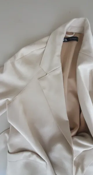 Chaqueta Zara Antelina