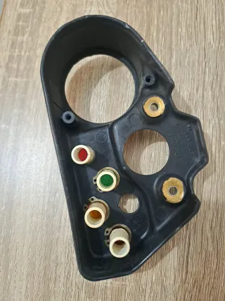 Carcasa Cuentakilómetros Derbi Senda