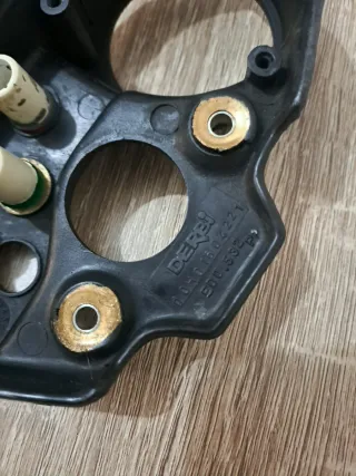 Carcasa Cuentakilómetros Derbi Senda