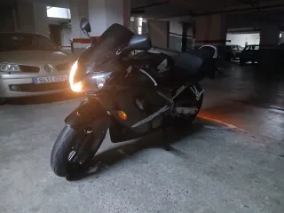 Honda CBR 600 F4i