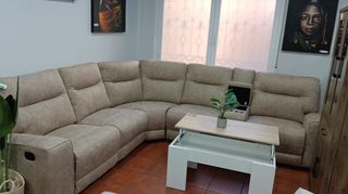Sofá rinconera reclinable con posavasos