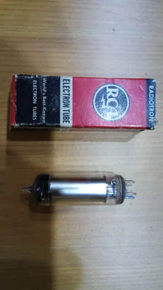 Válvulas de radio antiguas