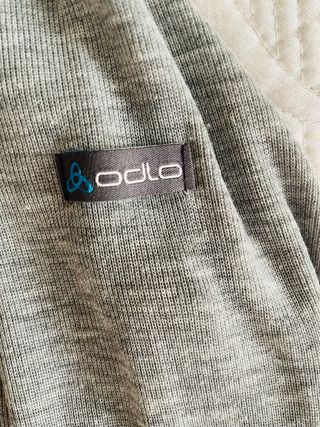 Camiseta térmica Odlo Talla 6. perfecto estado