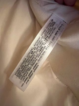 Chaleco Zara impermeable beige