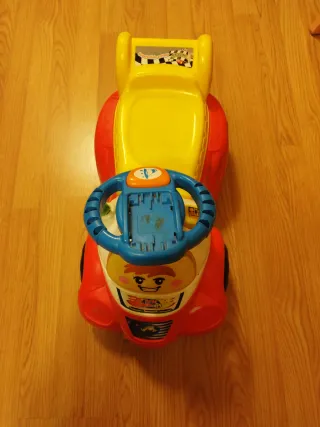 Moto correpasillos Tuc Tuc.