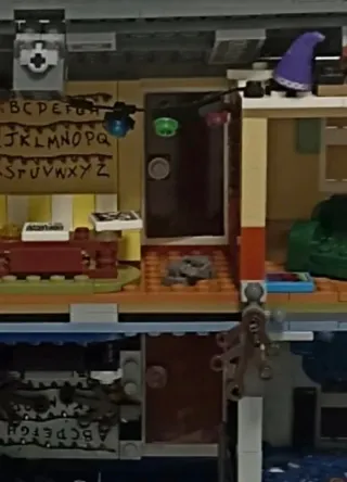 Replica Lego Stranger Things