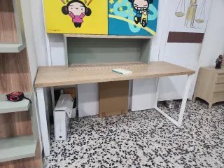 Mesa de estudio madera y metal