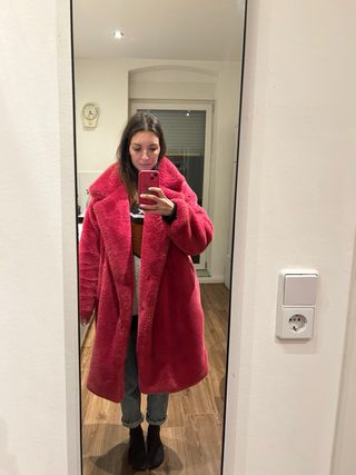 Abrigo pelo rosa Storets