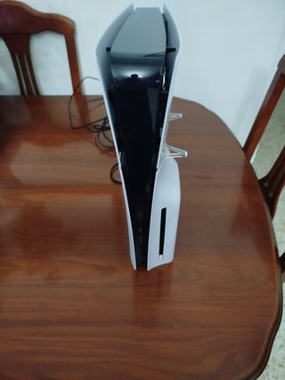 PS5 Slim 1TB con mando