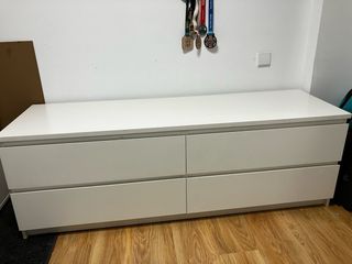 Cómoda Malm 4 cajones (antes 6)
