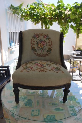 Butaca Descalzadora Tapizada Floral