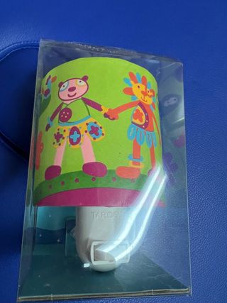 Lámpara quitamiedos infantil