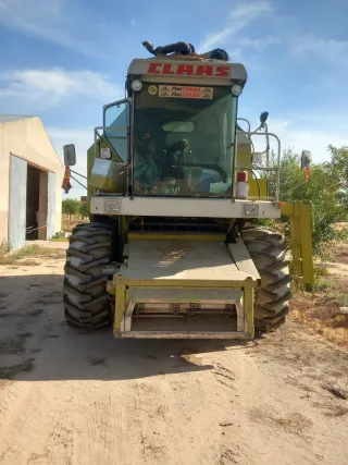 Cosechadora Claas