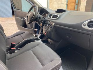 Renault Clio 2011