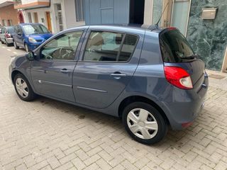 Renault Clio 2011