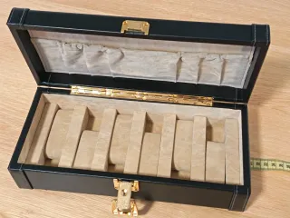 Joyero para 6 relojes, piel , excelente estado