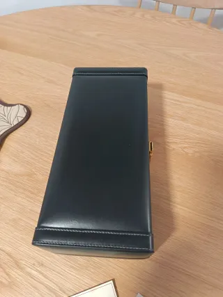 Joyero para 6 relojes, piel , excelente estado