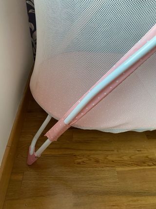 Parque infantil rosa lunares