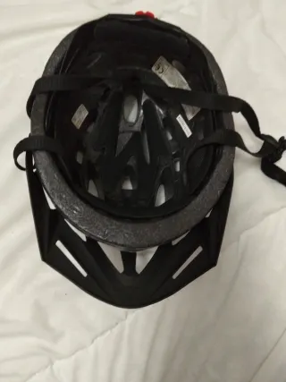 Casco ciclista Boomerang negro