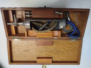 Instrumento médico antiguo