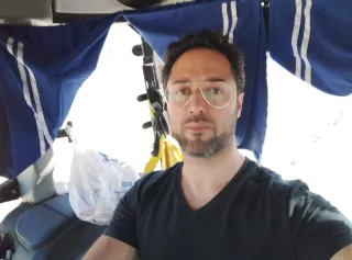 ME OFREZCO COMO GUARDA TRACTORISTA PARA FINCA