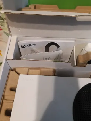 Xbox Series S 512 GB SSD con giochi, poco usato